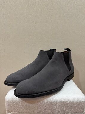 Crockett & Jones Cranleigh Chelsea - Shark Grey Suede (Men’s UK 9E / US 10D)